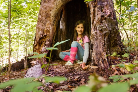 Activities big pic _ girl in tree